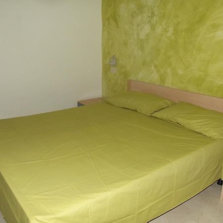 Hotel Sabbia D'Oro ปีเนโต ภายนอก รูปภาพ
